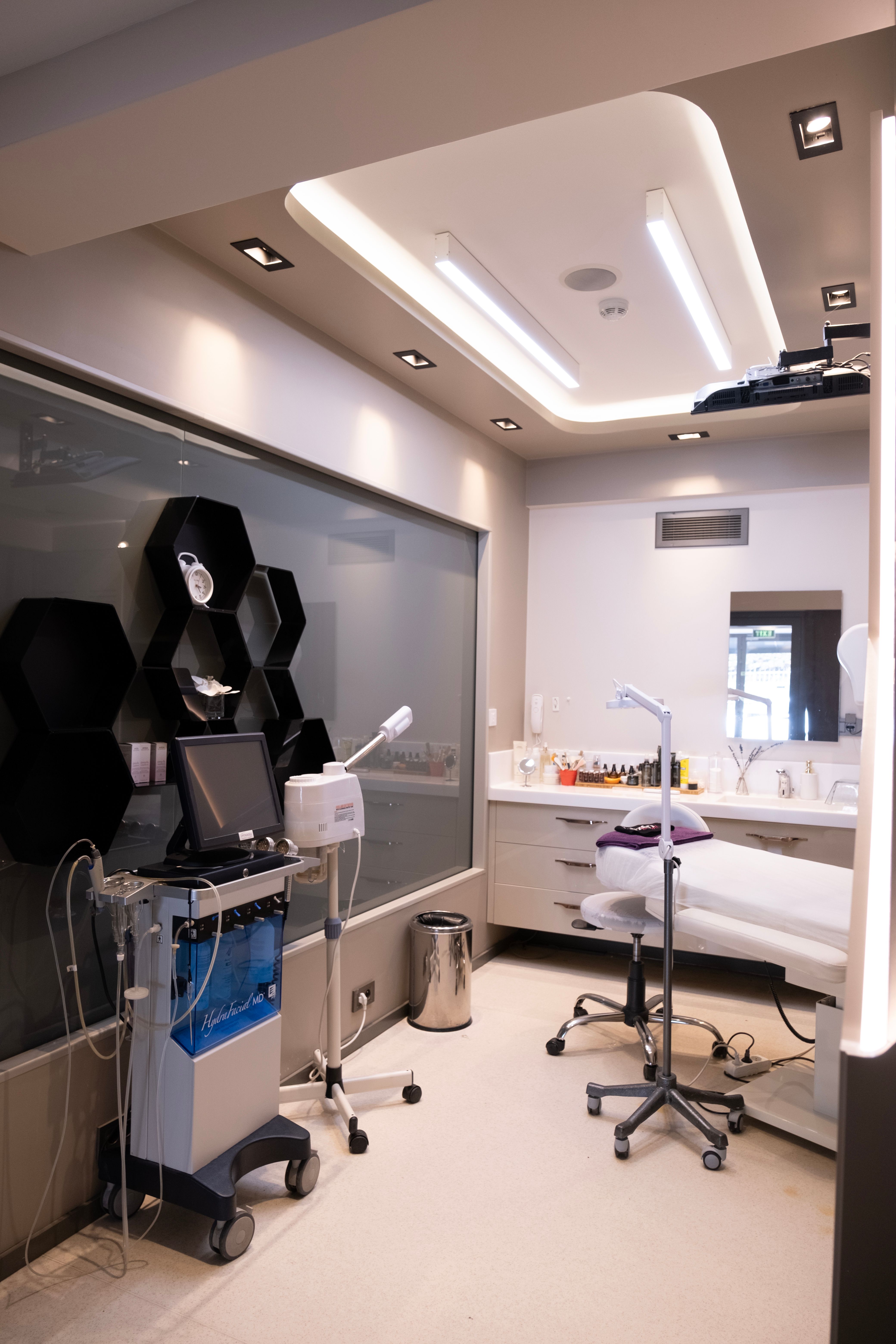 Aurevia Skincare Irvine lobby